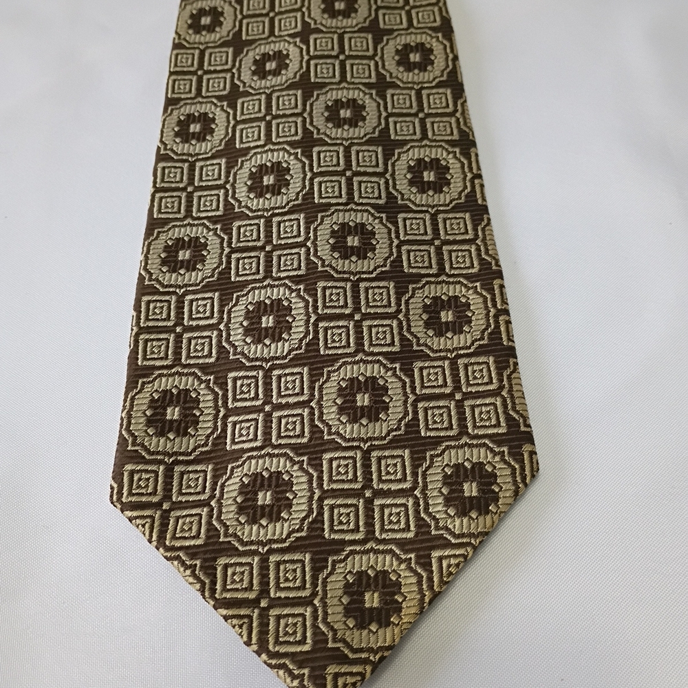 Vintage BIG E Hartford Quality Beverly Hills Neck Tie Brown  Jacquard 60s-70s